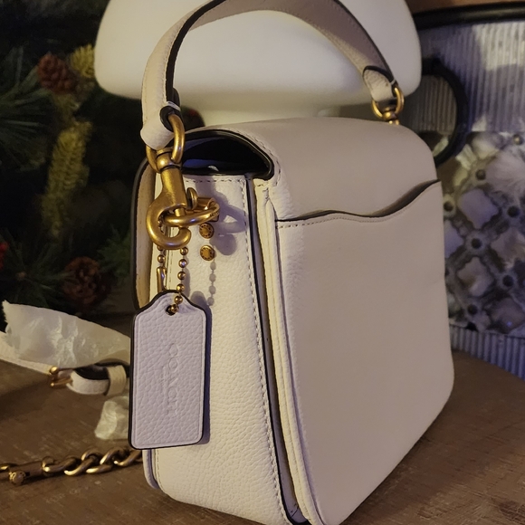 NWT Coach Cassie 19 Crossbody - Picture 6 of 16